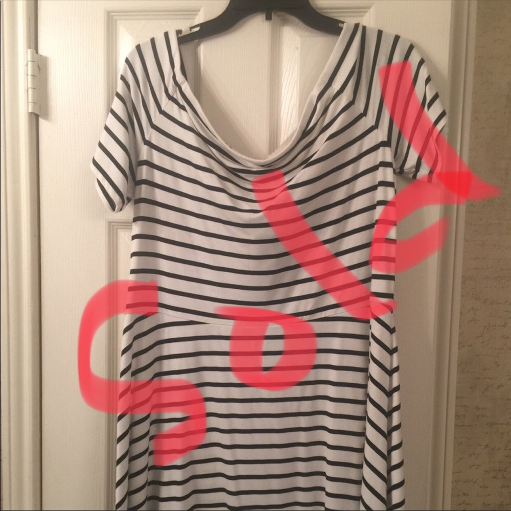 New White House Black Market dress